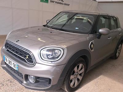 MINI Countryman / 2016 / 5P / Crossover Cooper SE ALL4 Busi Design 136+88ch BVA6