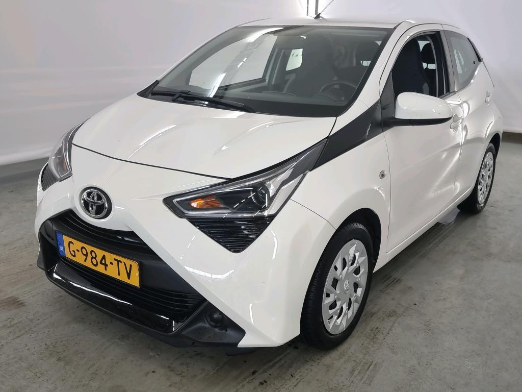 Toyota AYGO 1.0 VVT-i x-play 5d