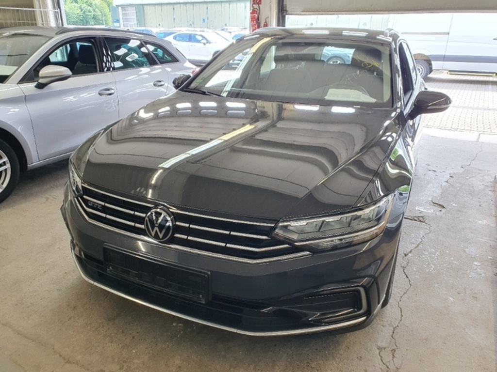 Volkswagen PASSAT 1.4 TSI DSG GTE Variant