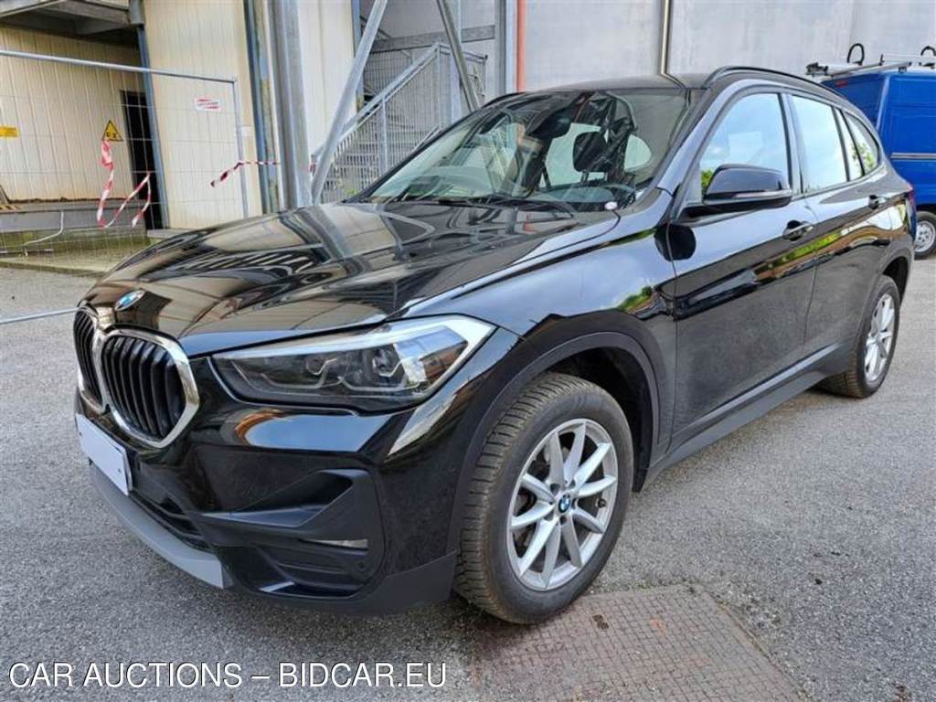 BMW X1 / 2015 / 5P / SUV SDRIVE 16D BUSINESS