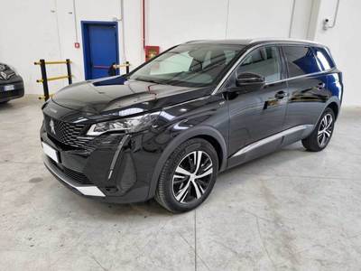 PEUGEOT 5008 / 2020 / 5P / SUV BLUEHDI 130 GT EAT8 S/S AUT.