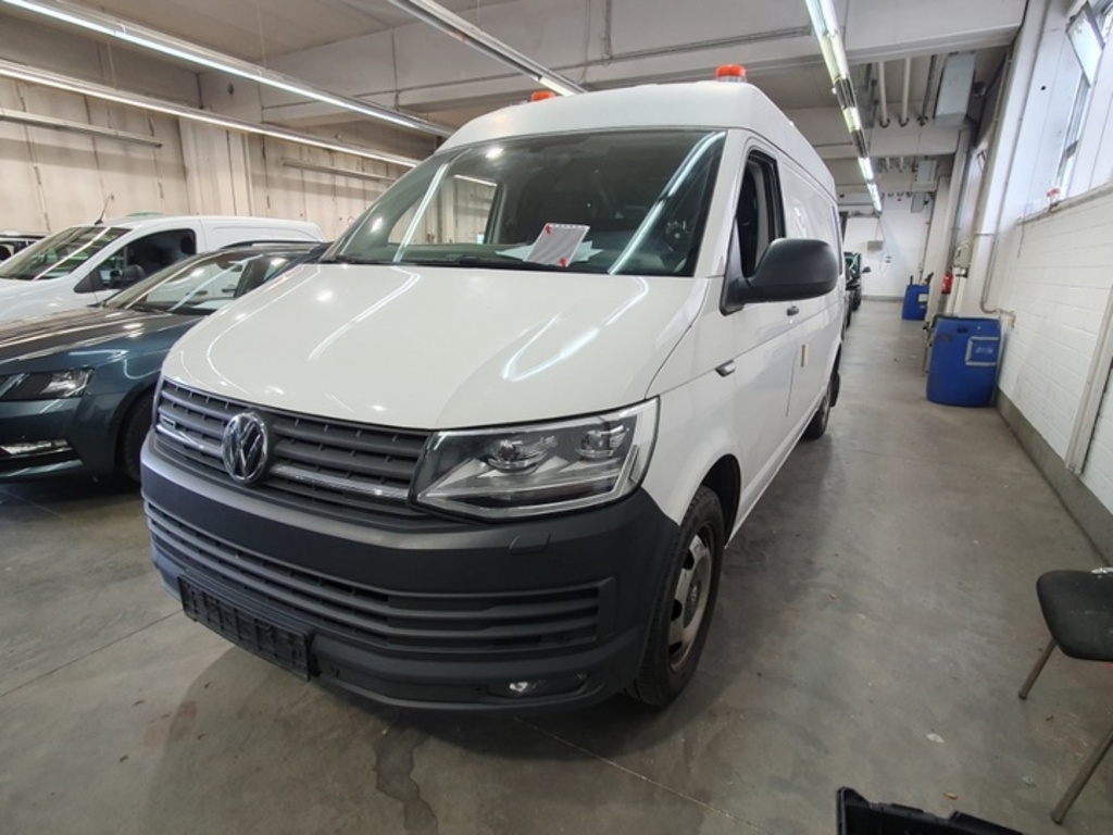 Volkswagen TRANSPORTER 2,0 TDI 150kW BMT 4MOT 2,8t Mittel lang