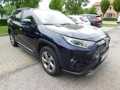 Toyota RAV4 2.5 HYBRID 222LE EXE+SKYV.+JBL E-CVT 4WD 5d