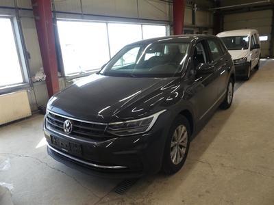 Tiguan Basis 2.0 TDI 110KW AT7 E6d