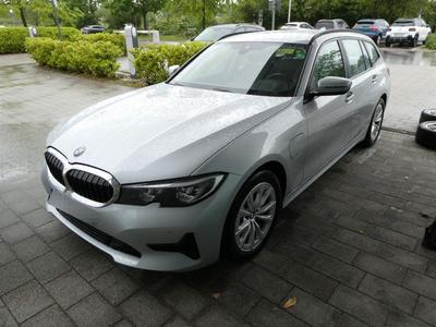 Baureihe 3 Touring 330 e Advantage 2.0 185KW AT8 E6d