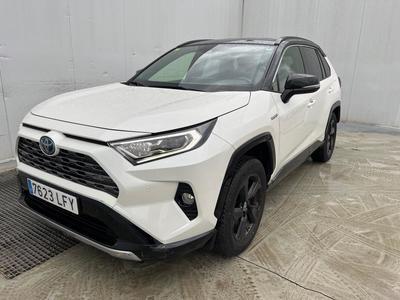 TOYOTA Rav4 / 2018 / 5P / todoterreno 2.5l 220H Feel!