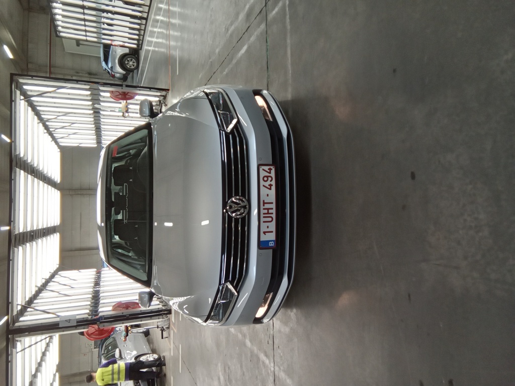 VW, Passat '14, Volkswagen Passat 1.6 TDI Trendline DSG-7 4d