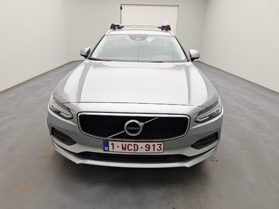 Volvo, V90 &#039;16, Volvo V90 D3 Momentum 5d