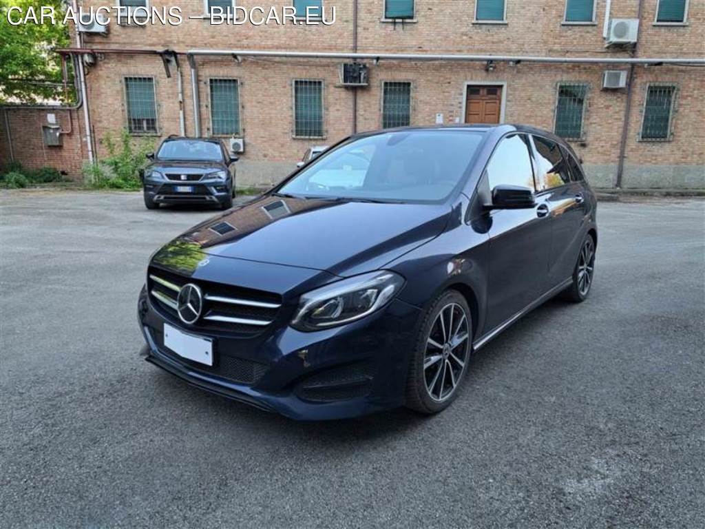 MERCEDES-BENZ CLASSE B 2014 5P MONOVOLUME B 180 D AUTOMATIC BUSINESS