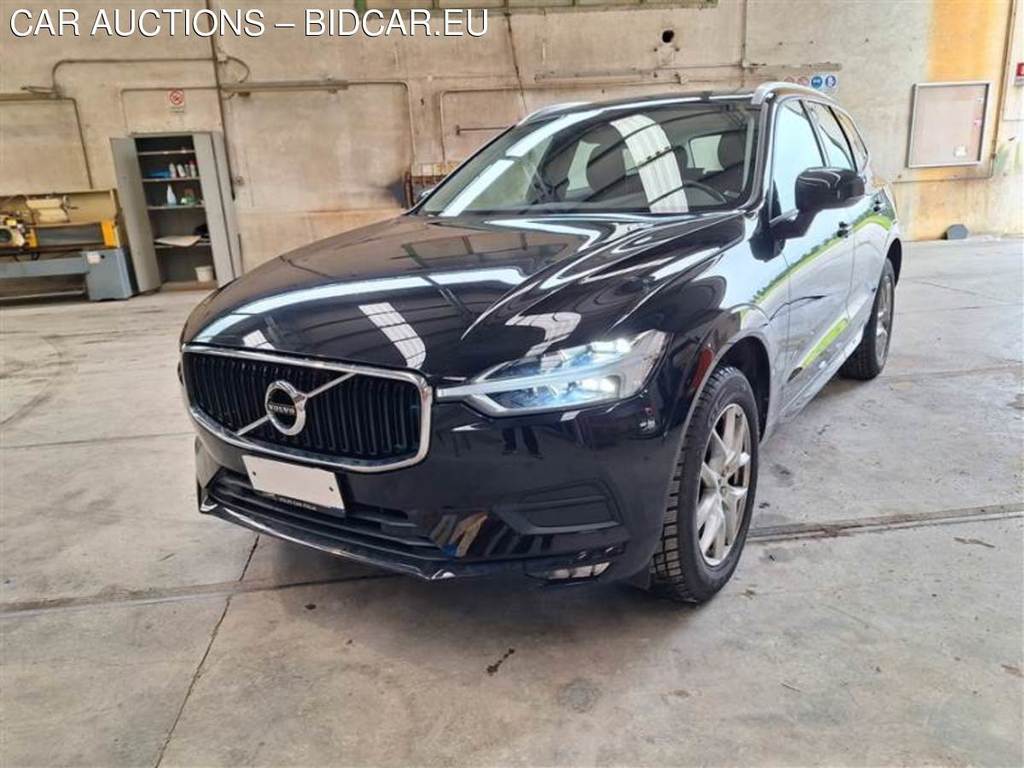 VOLVO XC60 / 2017 / 5P / SUV B4 D AWD GEARTR. MOMENTUM