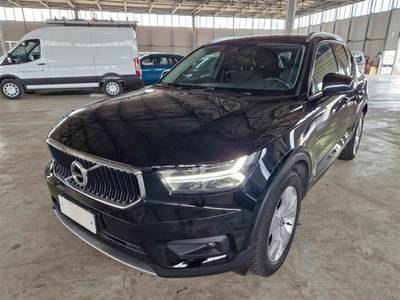 VOLVO XC40 / 2017 / 5P / SUV T4 GEARTRONIC BUSINESS PLUS