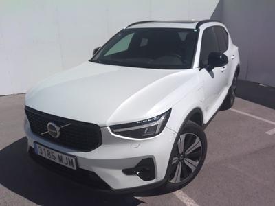 VOLVO XC40 / 2021 / 5P / todoterreno 1.5 T5 Recharge PHEV Ultimate Dark Auto