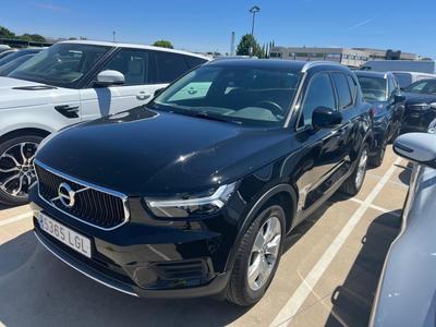 XC40 Momentum 2WD 2.0 D3 150CV MT6 E6dT