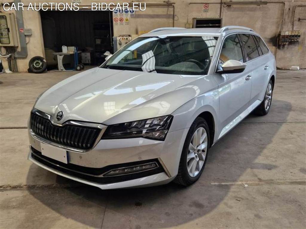 SKODA SUPERB WAGON / 2019 / 5P / STATION WAGON 1.4 TSI PLUG-IN HYBRYD EXECUTIVE DSG