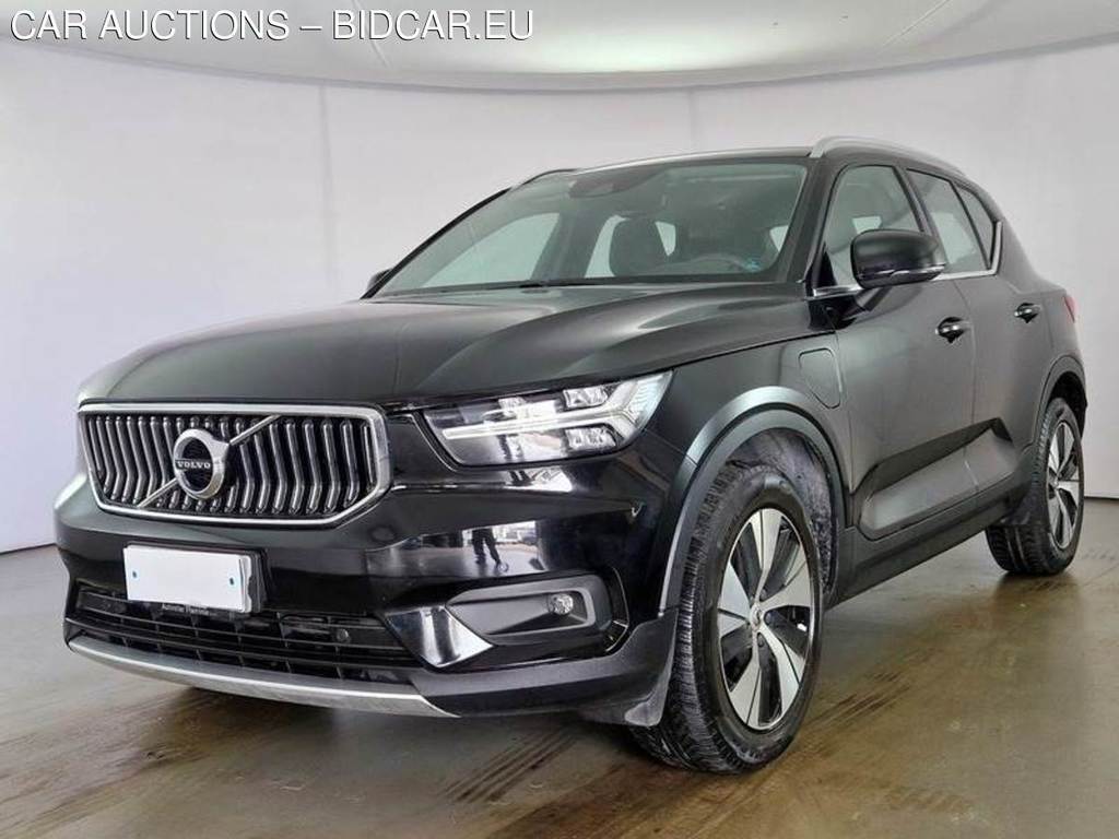 VOLVO XC40 / 2017 / 5P / SUV T5 PLUG-IN HYBRID AUTO RECH INSCRIP EXPR