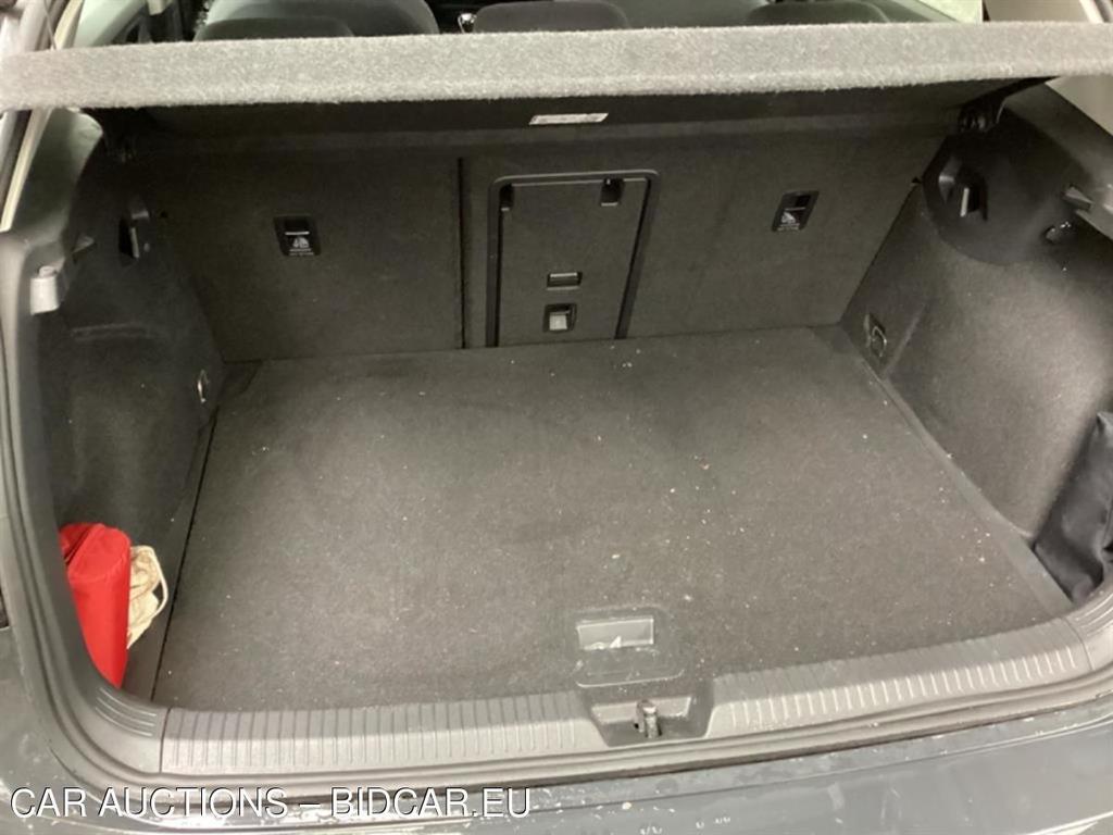 Golf VIII Lim. Life 1.0 TSI 81KW MT6 E6d
