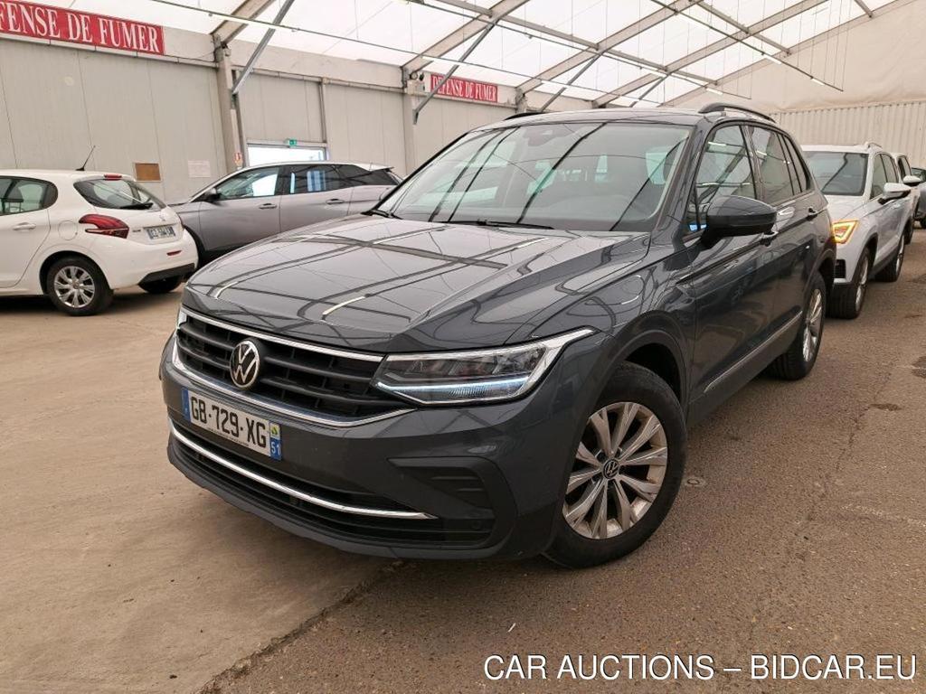 VOLKSWAGEN Tiguan / 2020 / 5P / SUV 2.0 TDI 150 DSG7 Life Business