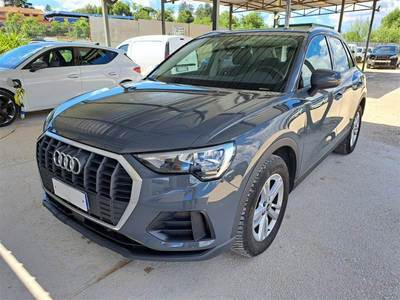 AUDI Q3 / 2018 / 5P / SUV 35 TDI S TRONIC BUSINESS