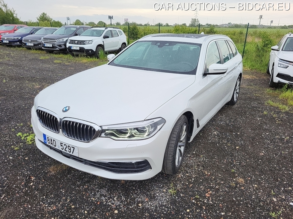 Serie 5 Touring (G31) (2017) 520d Touring AT