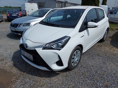 Yaris (2017->) Yaris 1.5 Hybrid e-CVT live AT
