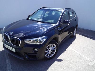 BMW X1 / 2015 / 5P / todoterreno sDrive18d Business