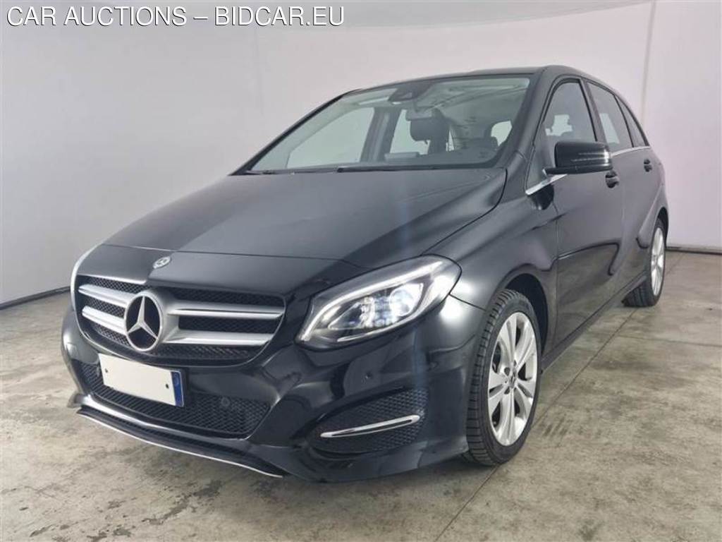 MERCEDES-BENZ CLASSE B 2014 B 200 D SPORT