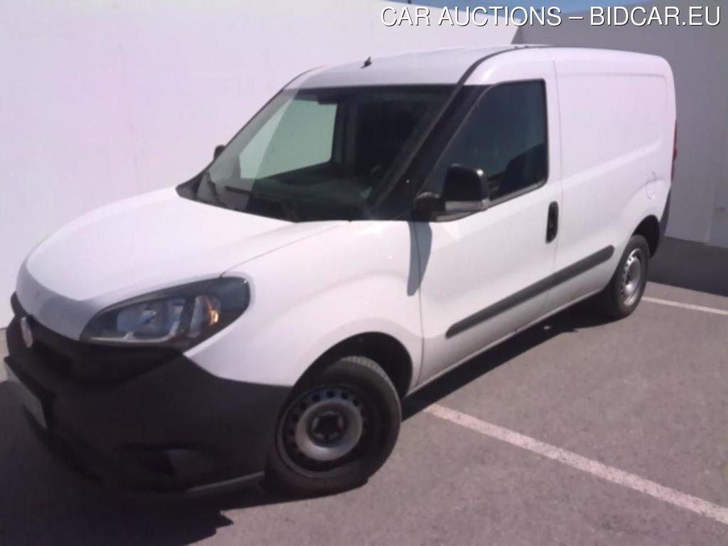 FIAT DoblГІ Cargo/2015/3P/furgГіn derivado de turismo Cargo Base Plus 1.3 Mjet 70kW (95CV)