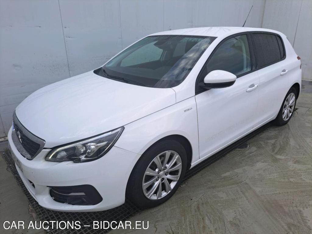 PEUGEOT 308 / 2017 / 5P / berlina con portón 5P Style BlueHDi 100 S&amp;S 6 Vel. MAN