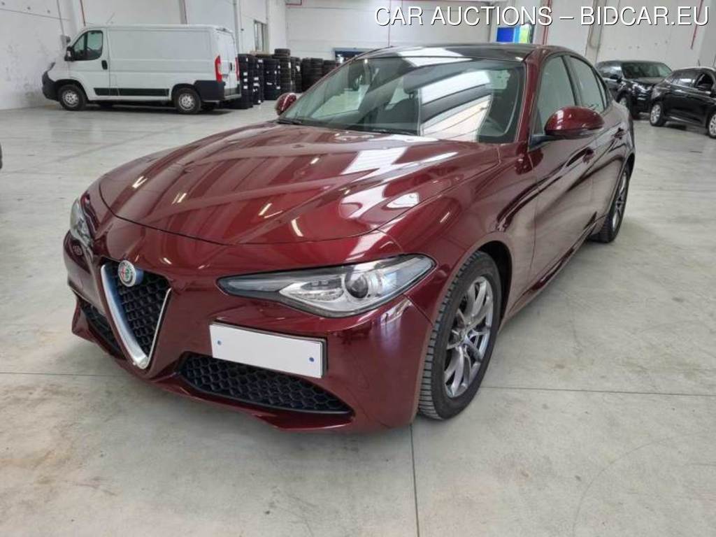 ALFA ROMEO GIULIA / 2016 / 4P / BERLINA 2.2 TURBO AT8 160CV BUSINESS