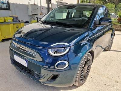 FIAT 500 / 2020 / 4P / BERLINA ELETTRICA LA PRIMA 3+1 118CV