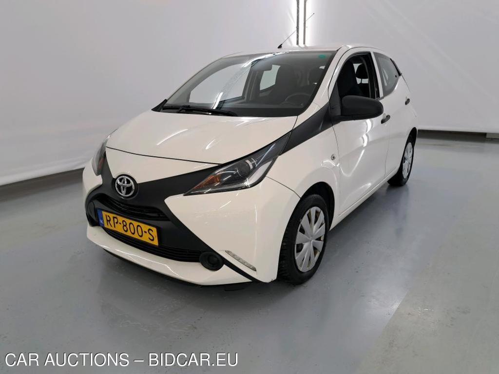 Toyota AYGO 1.0 VVT-i x-fun 5d