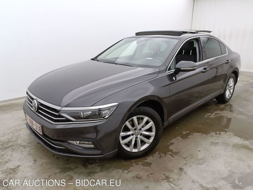 Volkswagen Passat 1.6 TDI Style Business DSG 4d