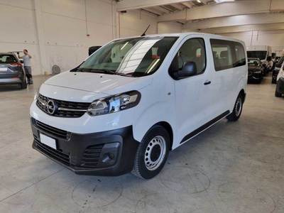 OPEL VIVARO LIFE / 2019 / 4P / COMBI 1.5 DIESEL 120CV SeS L2H1 MT6
