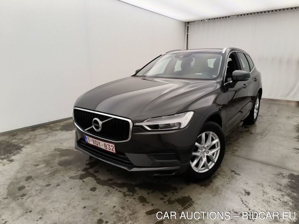 Volvo XC60 D3 Momentum Pro 5d