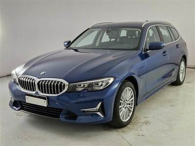 BMW SERIE 3 / 2018 / 5P / STATION WAGON 330E LUXURY TOURING AUTO