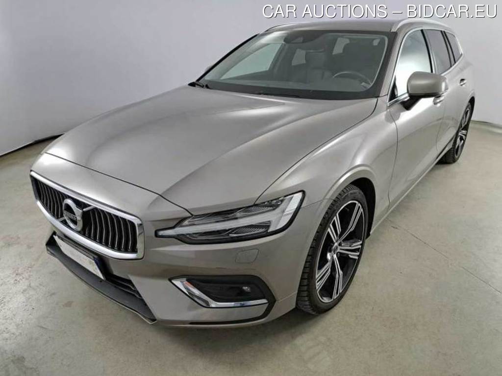 VOLVO V60 / 2018 / 5P / STATION WAGON D3 GEARTRONIC INSCRIPTION