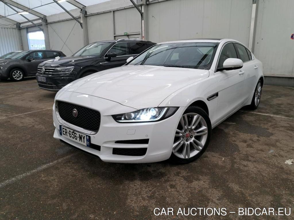 JAGUAR XE 4p Berline 2.0D 180ch Portfolio Auto AWD