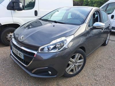 PEUGEOT 208 / 2015 / 5P / Berline &BLUEHDI 100 S&S ALLURE BUSINESS / REVISION ETRIER ET BUTEE EMBRAYAGE A REMPLACER