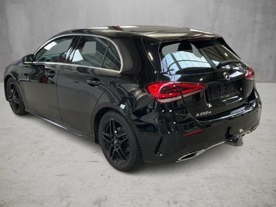 Mercedes-Benz A-Klasse A 200 D Business AMG DCT HA 5d