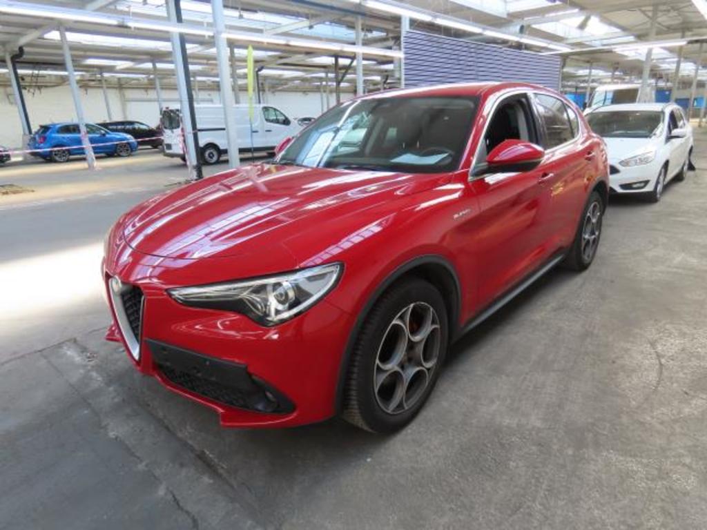 Stelvio Super Q4 2.2 JTDM 140KW AT8 E6d