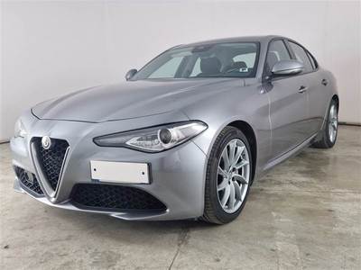ALFA ROMEO GIULIA / 2016 / 4P / BERLINA 2.2 TURBO DIESEL 160CV BUSINESS AT8