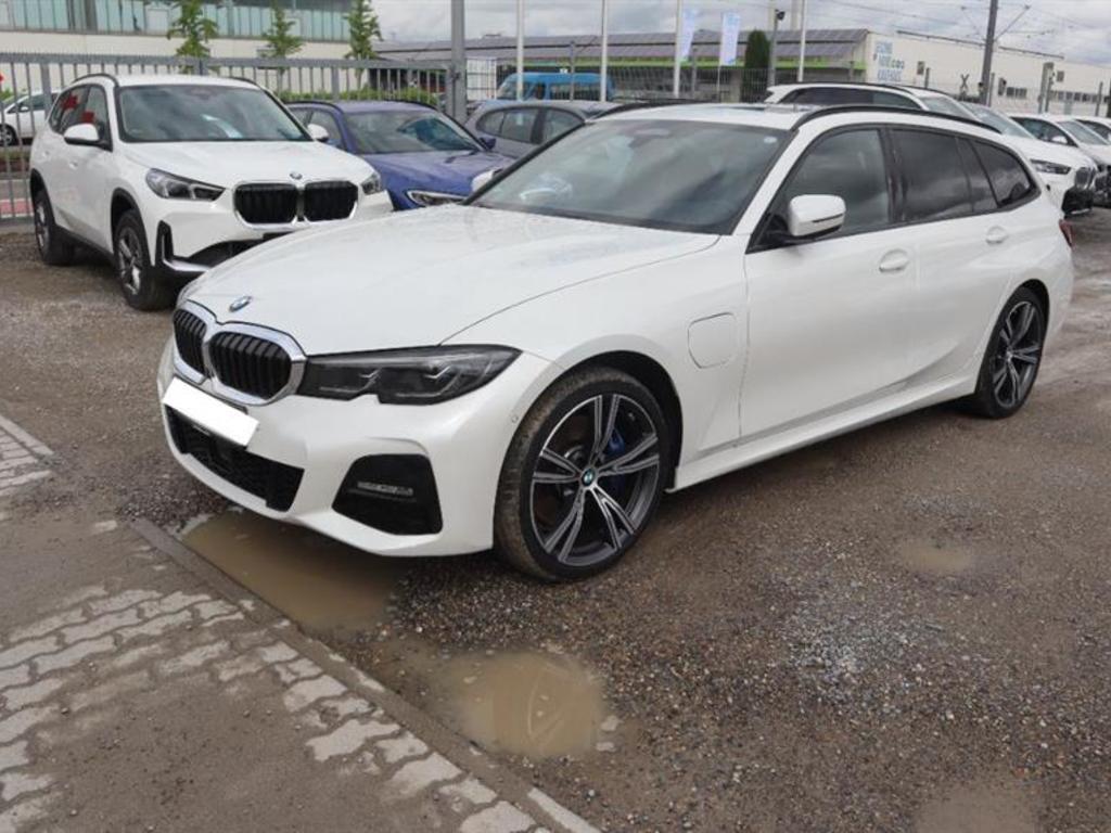 Baureihe 3 Touring 330 e M Sport 2.0 185KW AT8 E6d