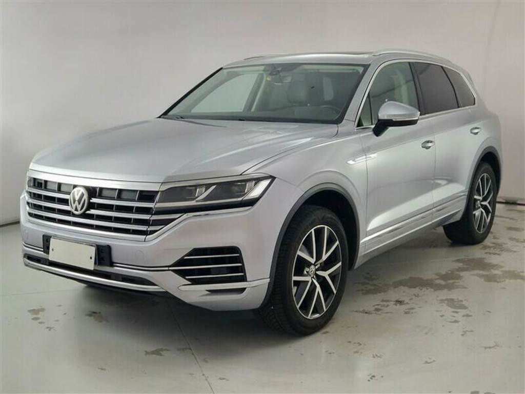 VOLKSWAGEN TOUAREG / 2018 / 5P / SUV 3.0 V6 TDI SCR 210KW ADVANCED