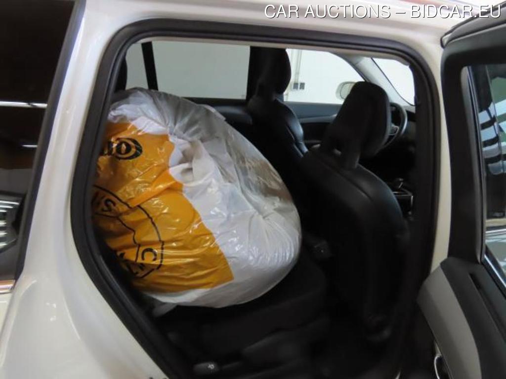 XC90 Momentum Pro AWD 2.0 B5 173KW AT8 E6dT