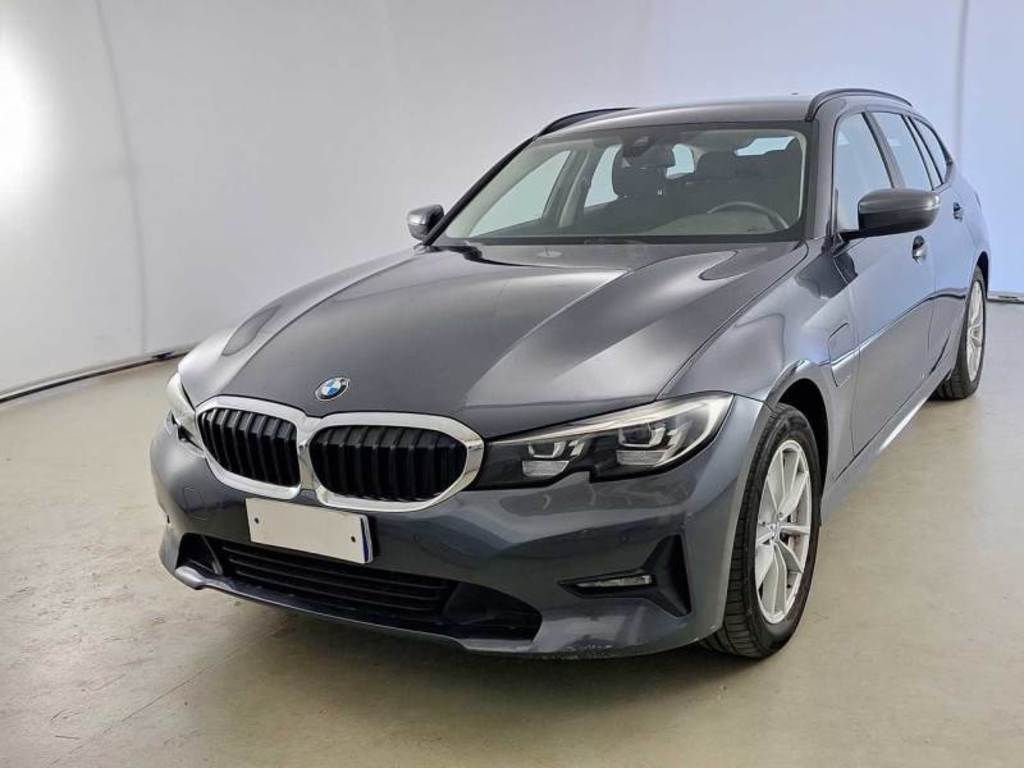 BMW SERIE 3 / 2018 / 5P / STATION WAGON 330E BUSINESS ADVANTAGE TOURING AUTO
