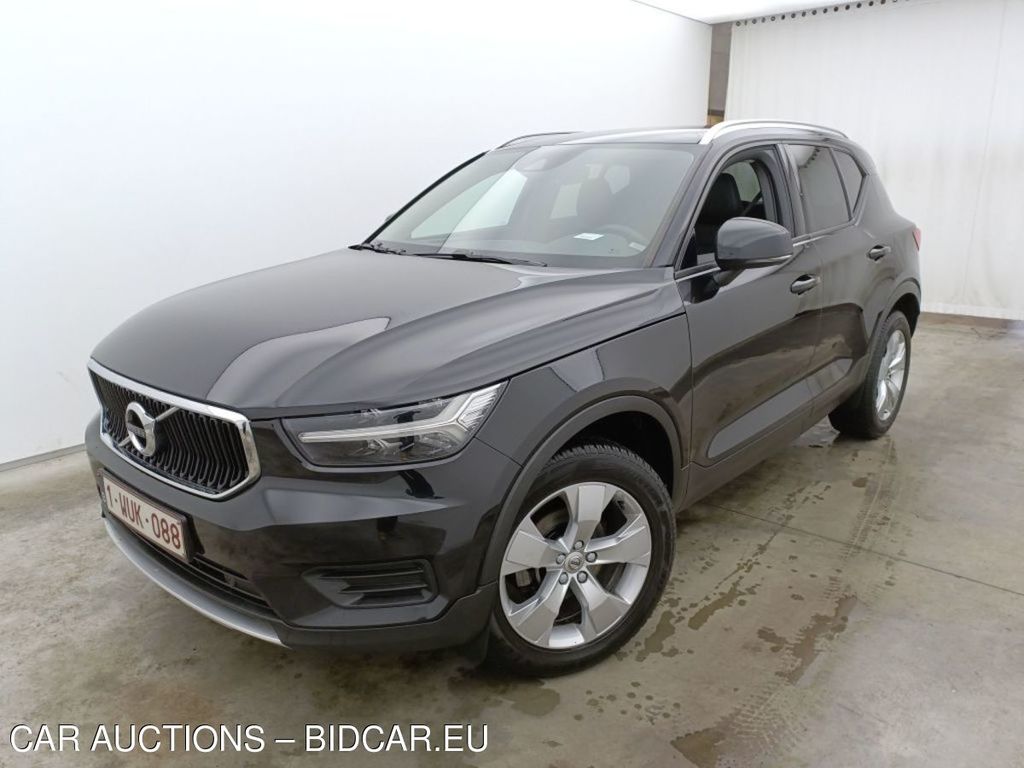 Volvo XC40 D3 Momentum Pro 5d