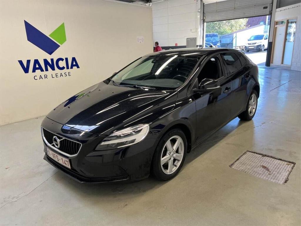 VOLVO V40 2.0 D2