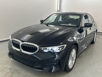 BMW 3 - 2019 330eA PHEV Business