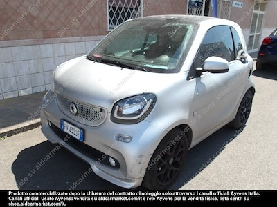 Smart fortwo coupe 90 0.9 66kw -