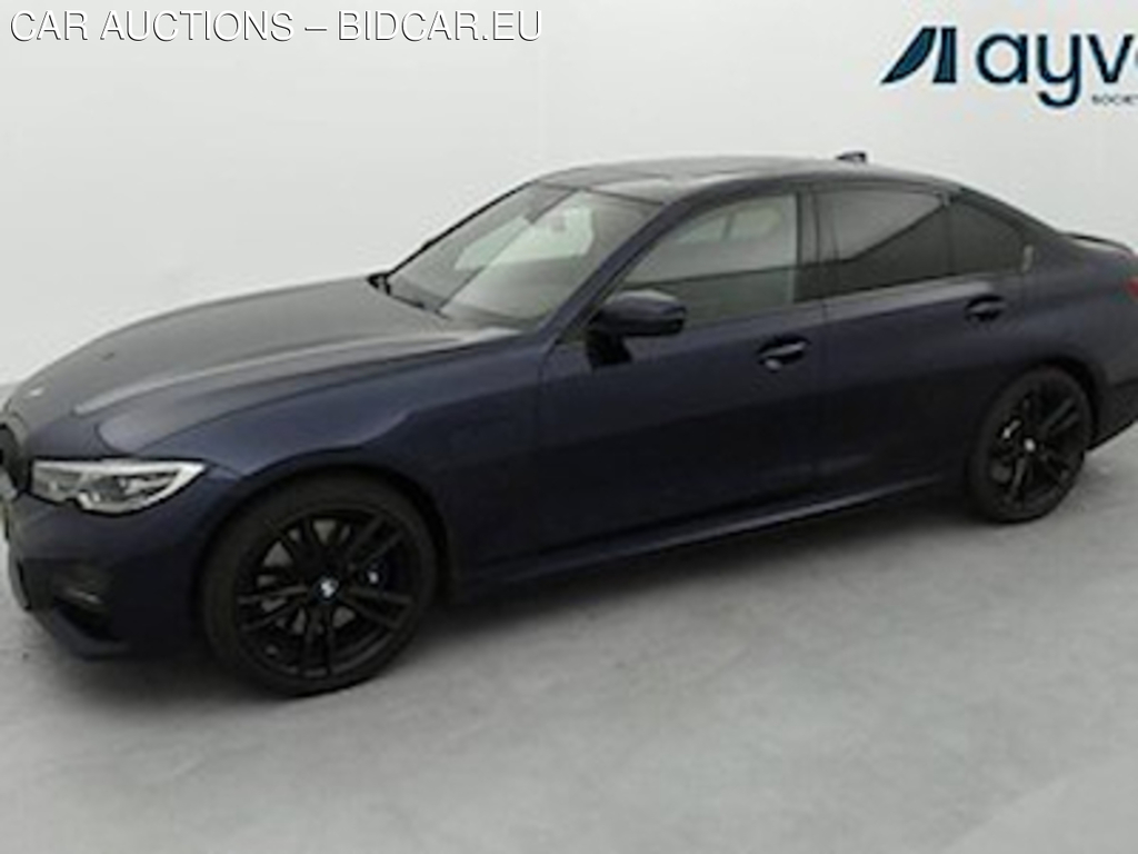 BMW 3 - 2019 330eA PHEV M-Sport